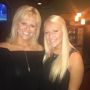 Meet your Posher, Gina